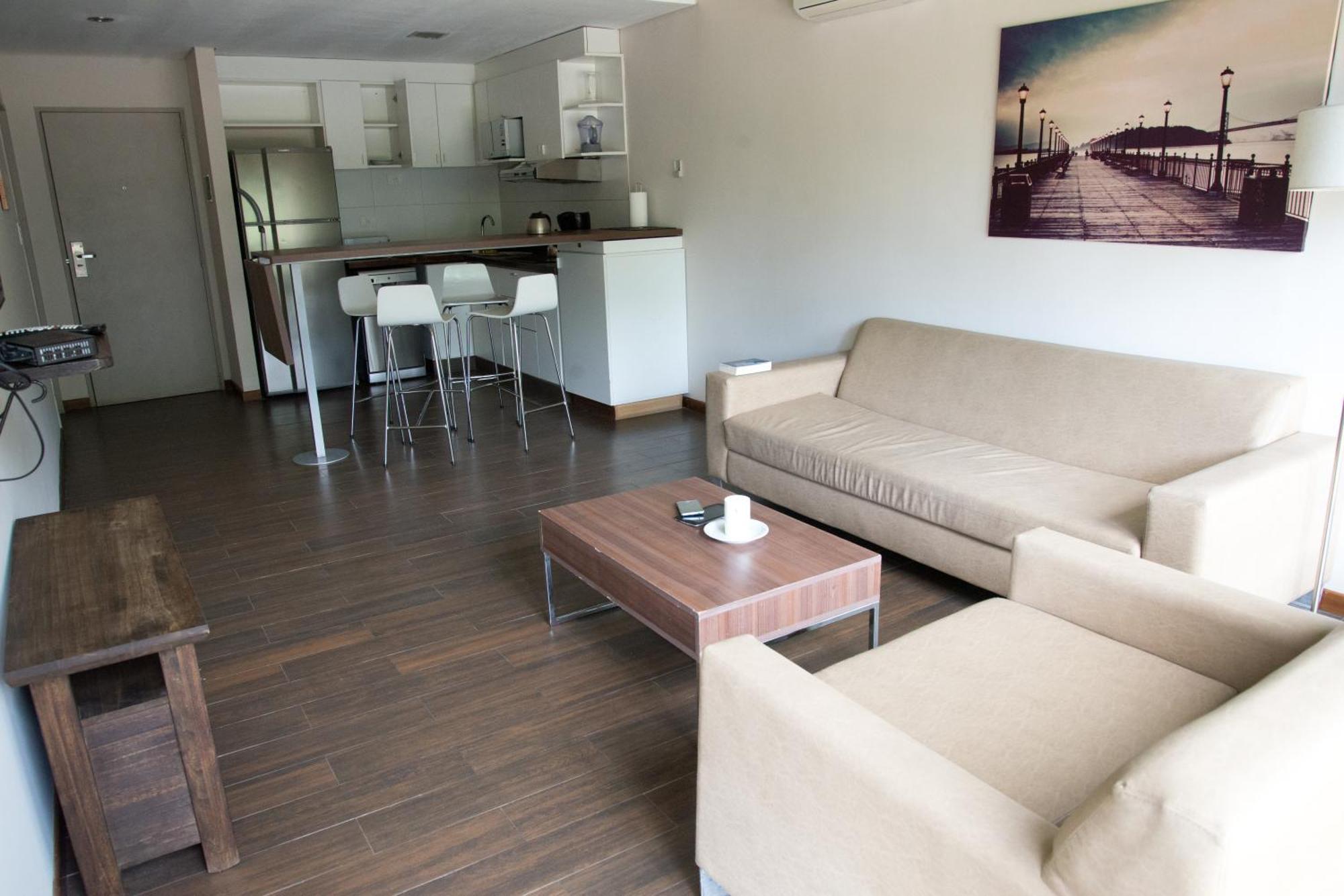 Casa Campus Pilar Suites Exteriör bild